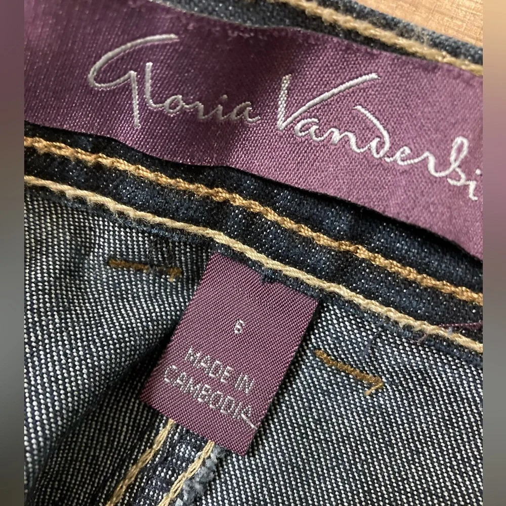 Gloria Vanderbilt | Women’s Amanda High Waist Straight Leg Jeans - Picture 5 of 12